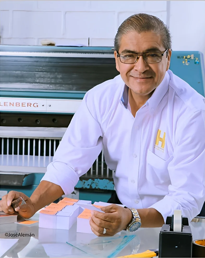 Foto Política Adicional